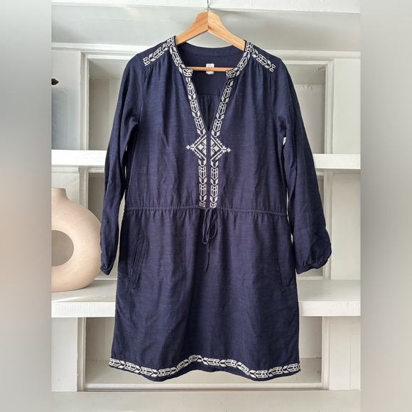 Gap Womens Embroidered Tie Waist Dress Split V Neck Navy Size XS - Picture 3 of 5